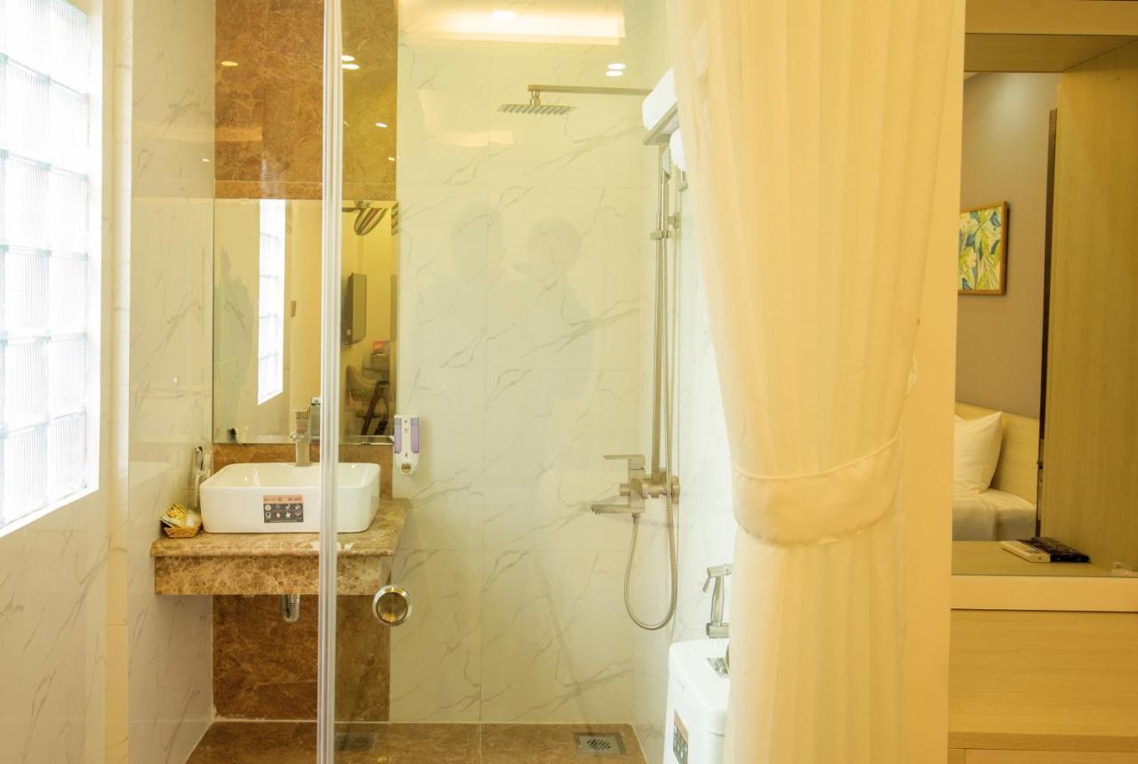 Golden Hotel Ханой Екстериор снимка