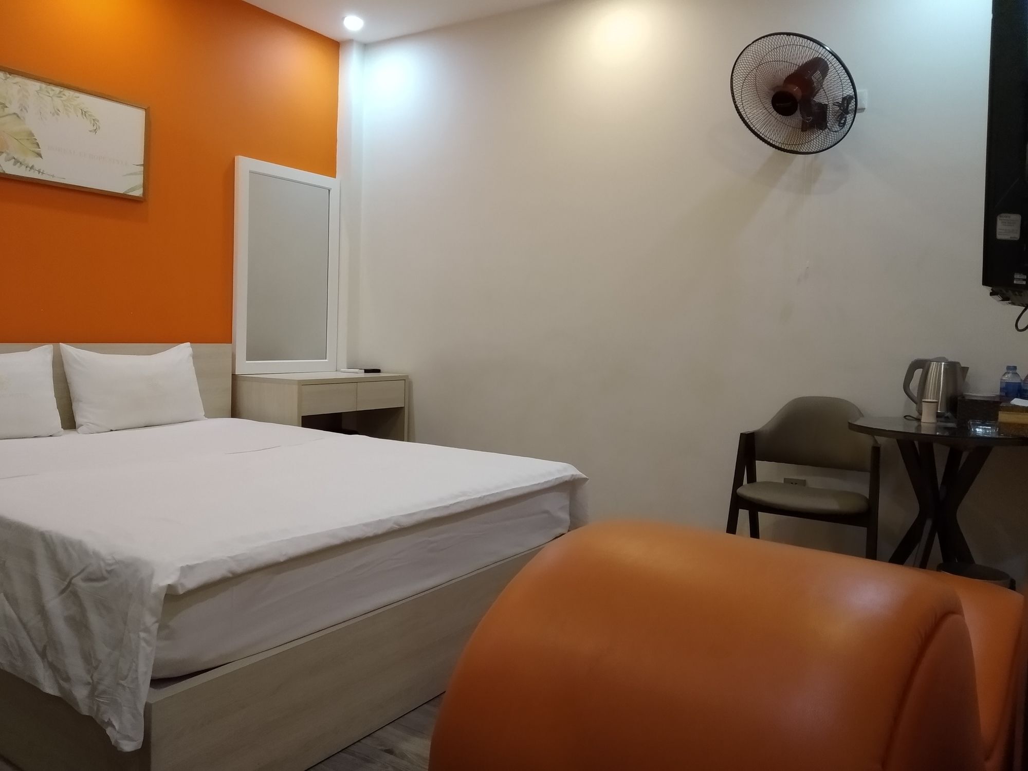 Golden Hotel Ханой Екстериор снимка